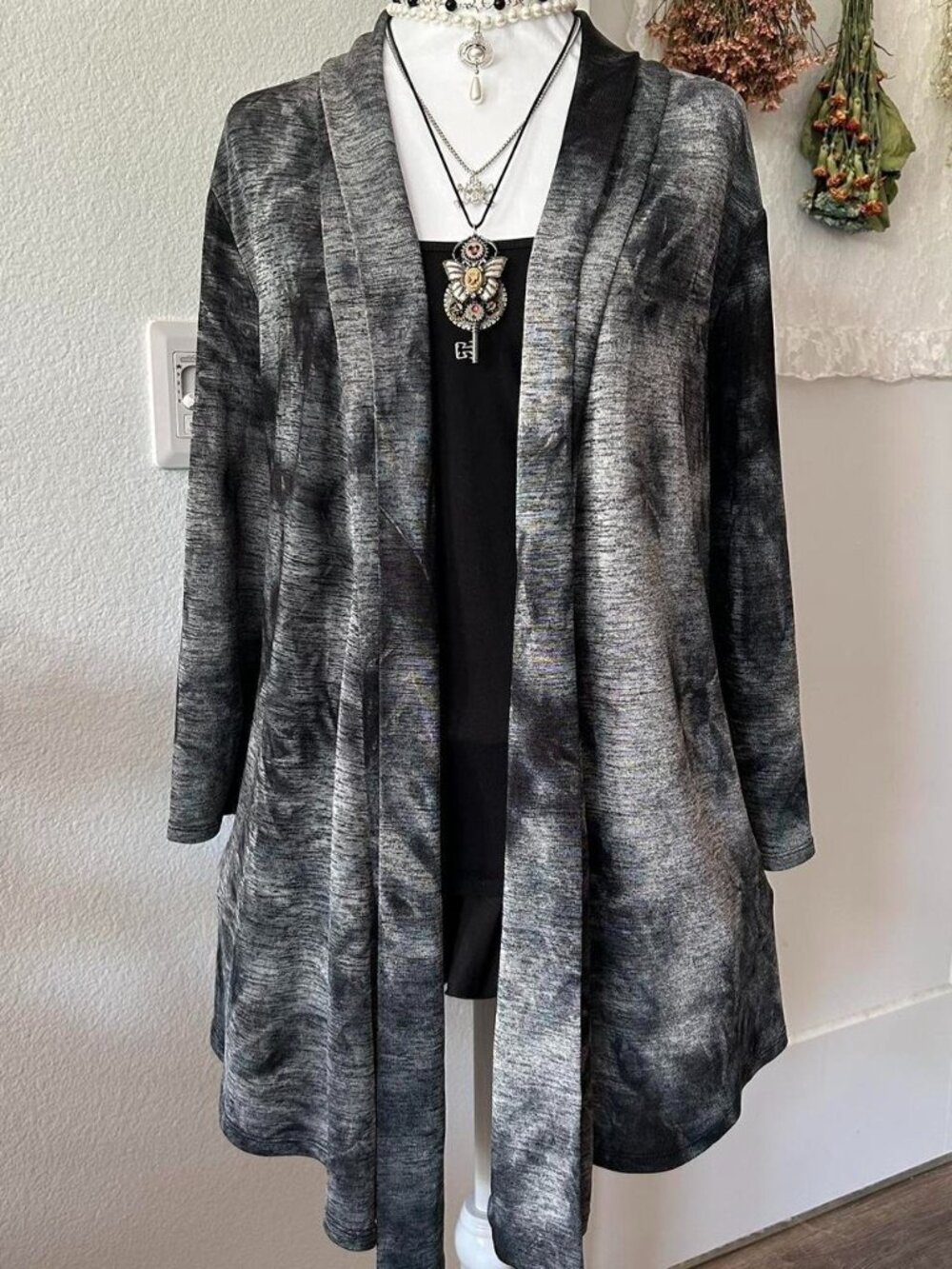 Y2K Alberto Makali Gray Grungy Waterfall Cardigan